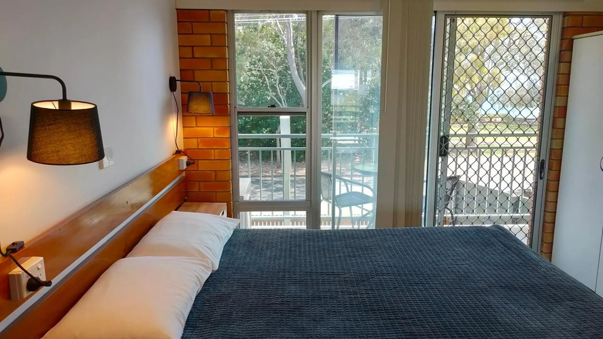 Shelly Beach Motel Hervey Bay