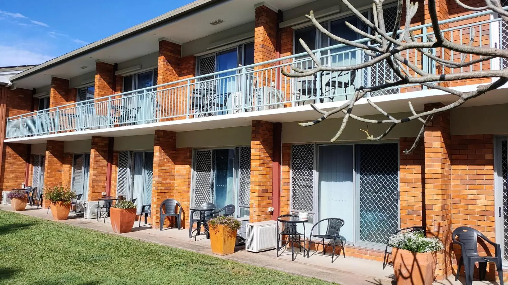 Shelly Beach Motel Hervey Bay Australia